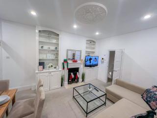 Refined Hammersmith 3-bedroom with rooftop terrace - Londra - 9