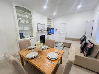 Refined Hammersmith 3-bedroom with rooftop terrace - Londra - 5