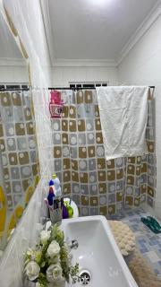 Jeffston Court Hostel - 9