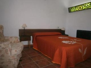 Spacious Apartment with Pool in Yeste - 120 m² - 10 Guests - Yeste - 2