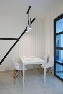 H2O Residence Ara Damansara Netflix, Washing machine dryer - Petaling Jaya - 5