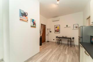 1 Homely Torino - 50 mt dalle Molinette, 300 mt da Metro Spezia, 1k m da Lingotto Fiere - Torino - 3