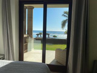 Luxury Oceanfront Condo on Cerritos Beach - San Carlos - 7