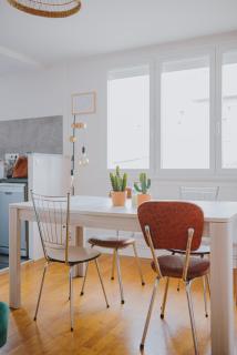 Le Côte Ouest - 2 Bedroom Apartment with Garage - 1