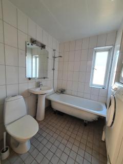 3 lägenheter med totalt 5 sovrum och 8 bäddar - 1