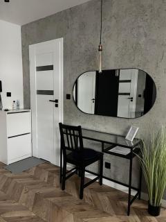 Luksusowy loft nad jeziorem Swarzędz - Poznań TV wi-fi pralko-suszarka piekarnik - Swarzędz - 9