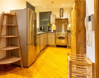 Bright & Modern 2BR - Chapel Conversion - Birmingham - 4
