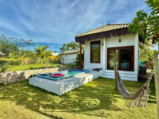 Bangalô a 250 metros da melhor Piscina Natural - 0