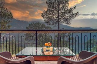 3 BHK Serviced Apartment Kasauli I Open Air Lawn & Roof top I Bonfire I Nature Walk I Memorable I By Exotic Stays - Kasauli - 5