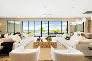 Bella Rocca - Luxurious Ocean Estate with Private Pool, Heated Spa, & Designer Interiors - Gun Bay - 0