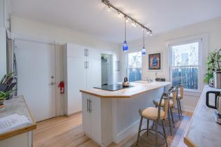 Peaceful Oasis on Munjoy Hill 1st flr 3BR parking - Portland - 7