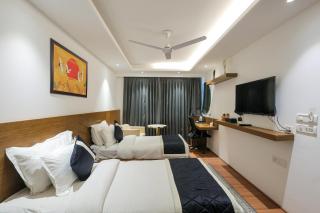 Nikko Premier - Near Medanta Hospital - 7