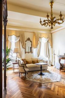 Palazzo Lari Sarzana - Sarzana - 8