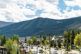 Cozy Downtown Condo with Jacuzzi 5 Min to Resort - 4