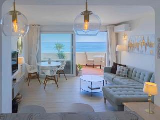 Bliss Luz Horizon - Panoramic Sea View - 50m to Beach - Central Praia da Luz - Walk distance to Everywhere - Luz - 0