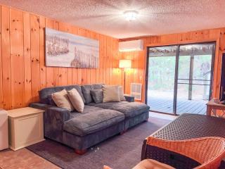 Walk to Water Private Deck with Water View - Wellfleet - 1