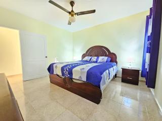 Villa DMM con piscina, jacuzzi y gran área verde en Punta Cana - Punta Cana - 4