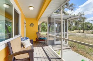 Pet-Friendly Port Charlotte Home 6 Mi to Beach! - Yonkers - 9