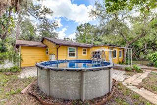 Pet-Friendly Port Charlotte Home 6 Mi to Beach! - Yonkers - 0