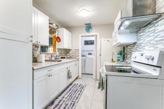 Pet-Friendly Port Charlotte Home 6 Mi to Beach! - Yonkers - 3