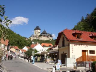 Pension a Restaurace Vyhlídka - Karlštejn - 6