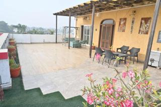 Luxury Kumbh Urban Getaway - Prayagraj - 1