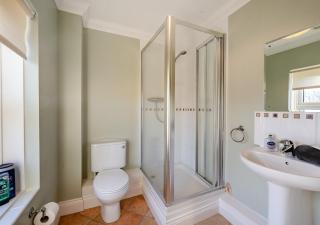 Geoffs Place - Hingham - 2