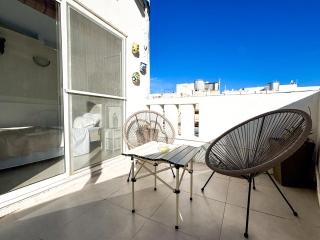 Traditional Maltese Townhouse - Sliema - 1