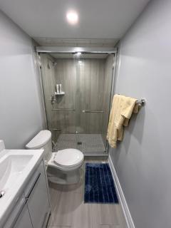 Ravine Retreat - 3RM Suite, 2BD, 1 WR, Pool, Sauna - 3