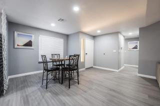 Serene Stays for You & Family Perfect StarVacatio - Las Vegas - 6