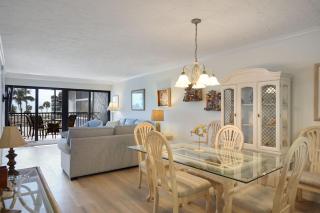 Gorgeous Gulf Front Residence at Pointe Santo Great Amenities - Sanibel - 9