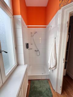 Cozy apartment in historic villa - 2