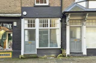 Dorchester Central Double Bedroom Apartment - 3