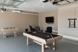 Bougee Waterfront with Salt Water Pool, Spa, and Game Room - Cape Coral - 7