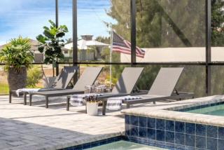 Bougee Waterfront with Salt Water Pool, Spa, and Game Room - Cape Coral - 2