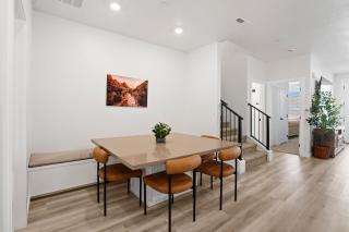 The Desert Haven-Rooftop Hot Tub & Game Room - 7