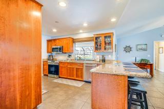 Lanai and Golf Course Views Home in Cape Coral - Cape Coral - 1