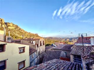 Montsant Wine House with Mountain Views - La Morera de Montsant - 8