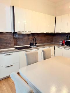 AVA House - Oradea - 9