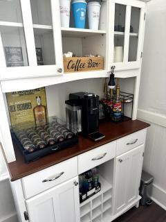 Cedar Street Retreat A Central Downtown - 8