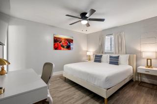 Cozy Modern 2B2B with Free Parking - Scottsdale - 2