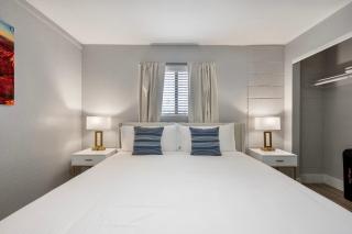 Cozy Modern 2B2B with Free Parking - Scottsdale - 1