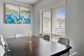 Cozy Modern 2B2B with Free Parking - Scottsdale - 5