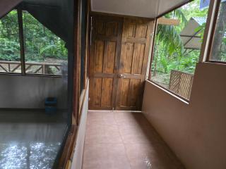 Cool Waters Jungle Hostel - Uvita - 1