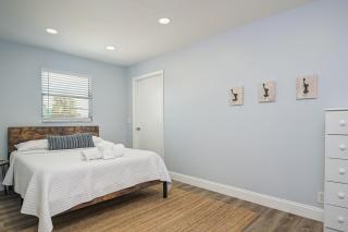 Seahorse Suites #1 Pet Friendly Beach HAVEN! - 1