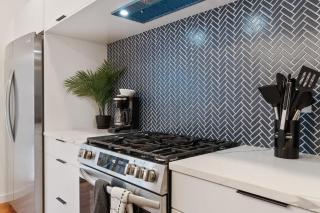 3 BDRM 2 and a Half Bath - House Private Yard Duplex - 5