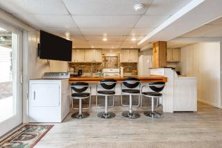 Cool Spring Suite - Arnold - 3