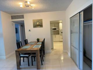 Ocean front 1 bedroom in Tropical Paradise - Hollywood - 3