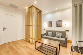 Modern and renovated apartment next to Sacré-Coeur - Paris - 2