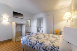 Motel 6 Hayward, CA- Silicon Valley Gateway - Hayward - 3